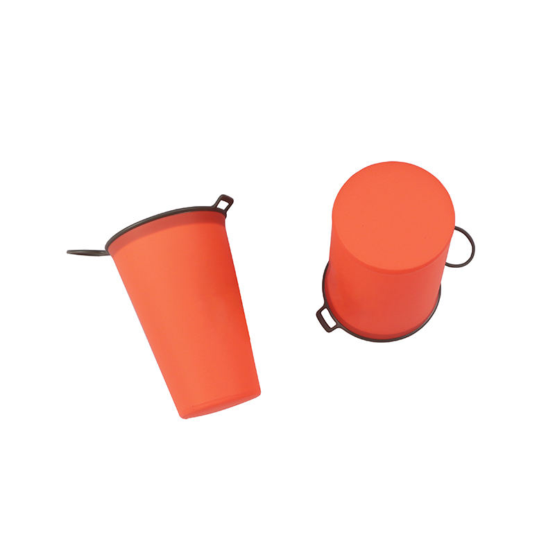 Tazza per acqua pieghevole riutilizzabile e portatile in silicone