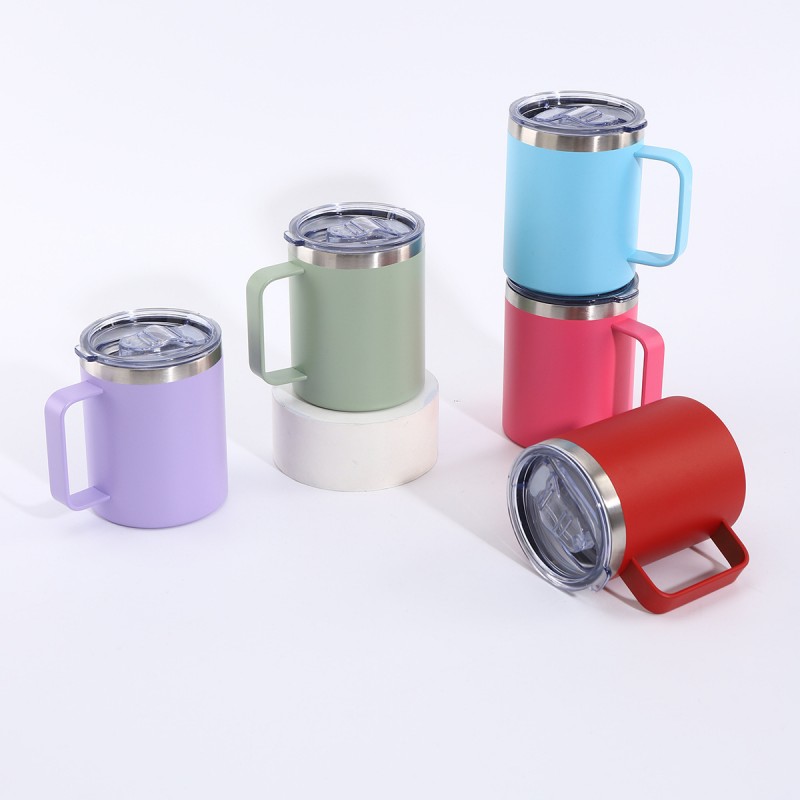 Tazza con manico isolato in acciaio inossidabile con logo personalizzato Tazza con manico isolato in acciaio inossidabile con logo personalizzato