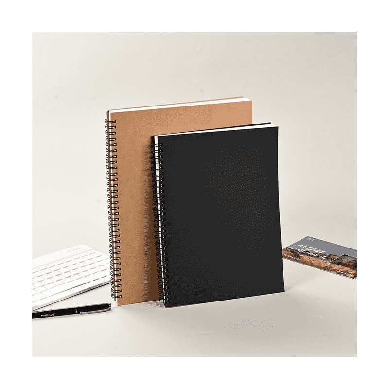 Taccuino a spirale con copertina nera Kraft personalizzato
