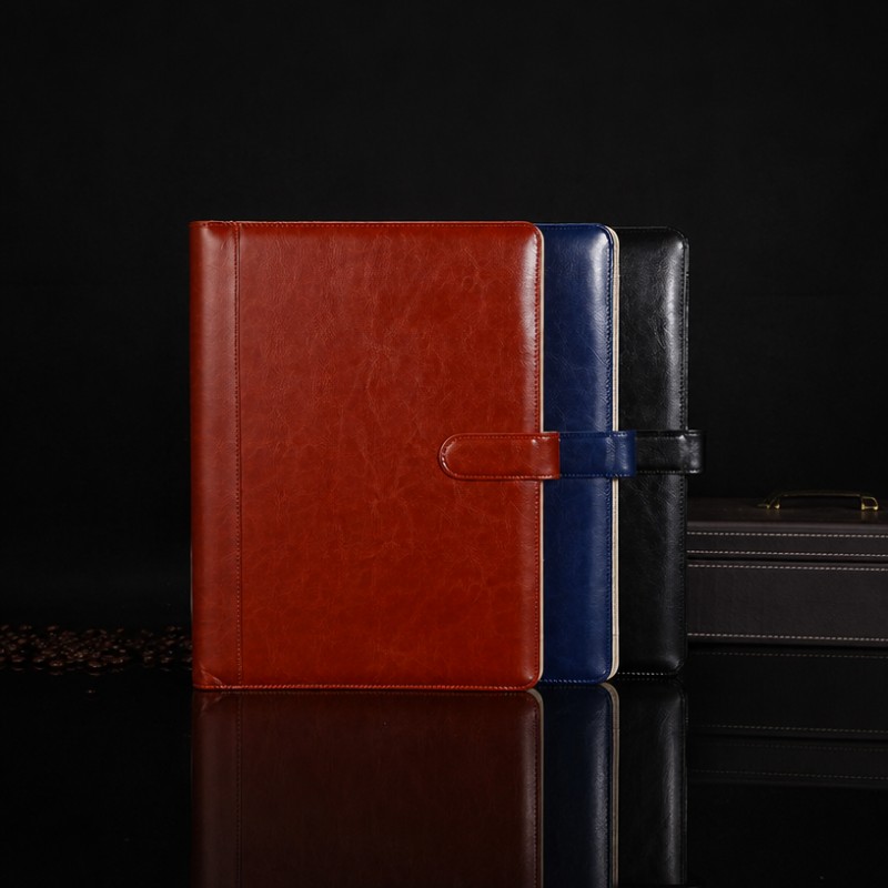 Cartella portfolio con raccoglitore ad anelli A4 in pelle PU con calcolatrice Cartella portfolio con raccoglitore ad anelli A4 in pelle PU con calcolatrice